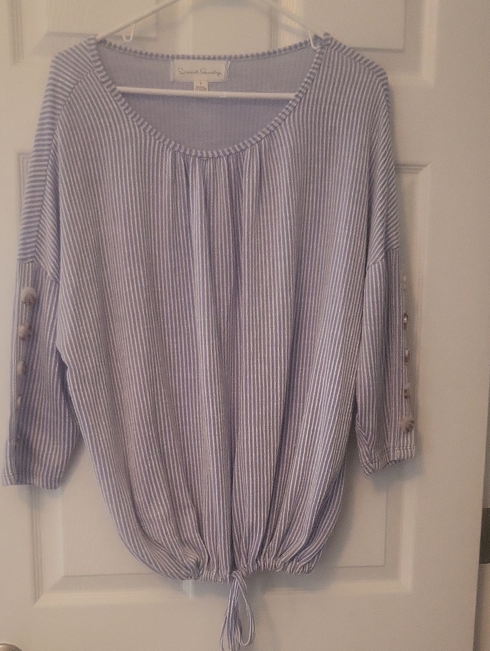 Cute Comfy Blue & White Soft Blouse